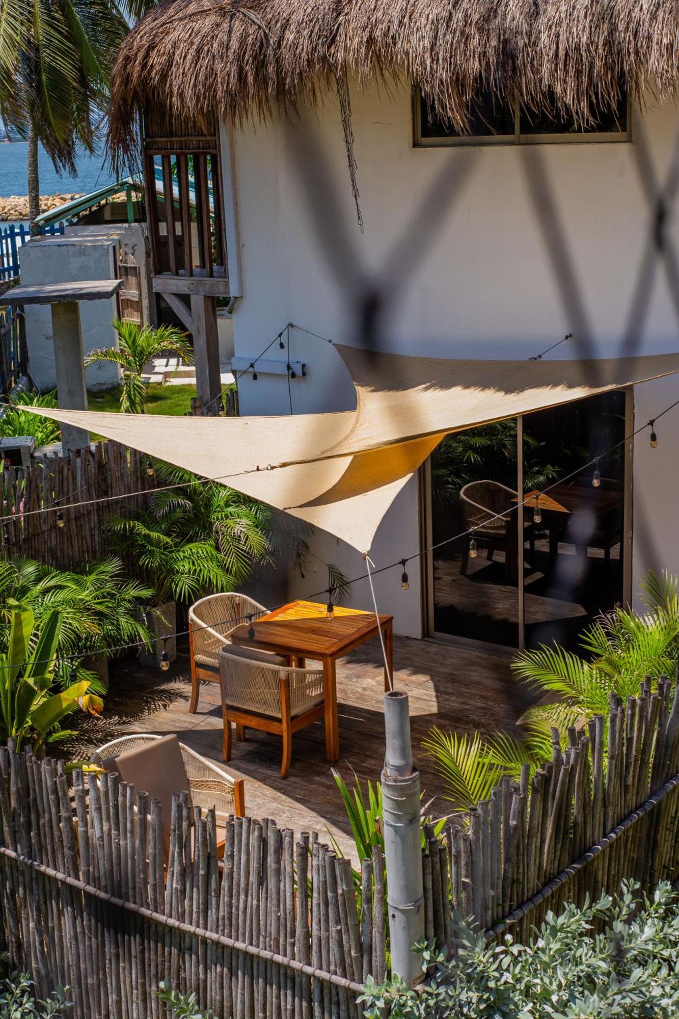 Palmarito Beach Hotel เตียราบอมบา ภายนอก รูปภาพ